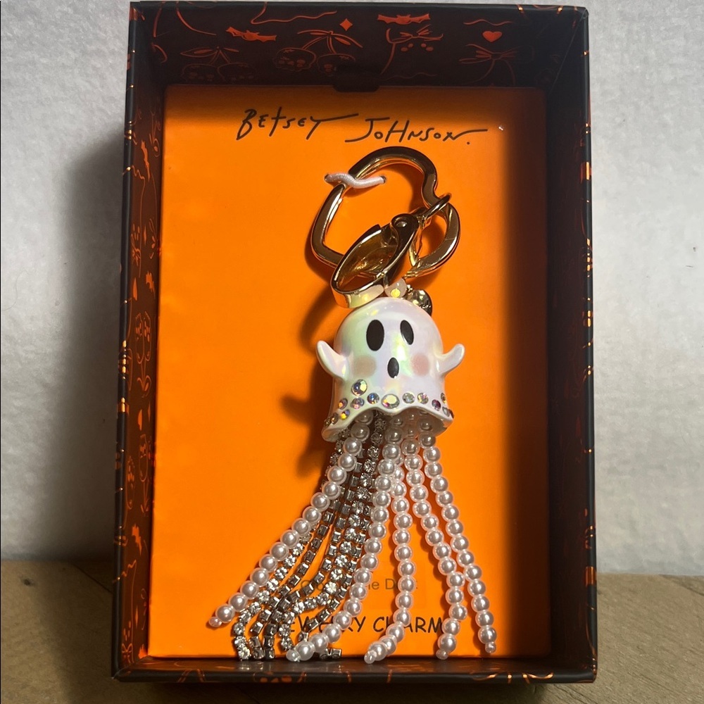 Betsey Johnson Bundle Glow in the Dark Ghost Charm and Earring Set!! - Picture 2 of 3